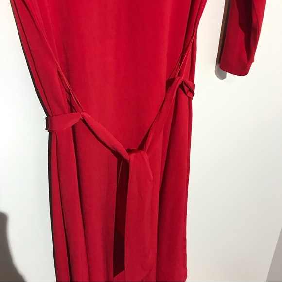 2 for $20 DS Italy Red Dress with Tie Waist. Large - Picture 6 of 7